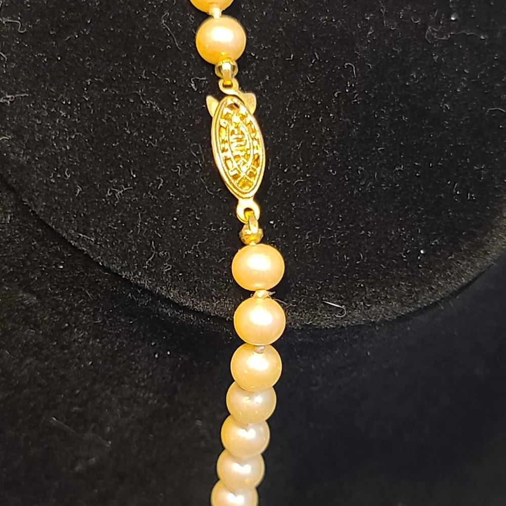 Strand of Pearls 30" marked GSilver - Picture 7 of 7